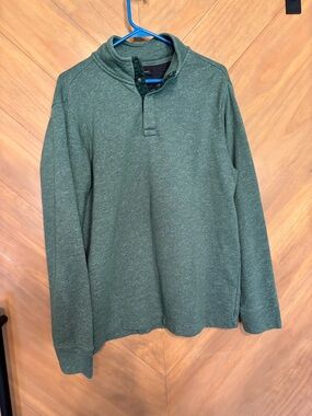 Banana Republic Men's Heathered Forest Green Pullover